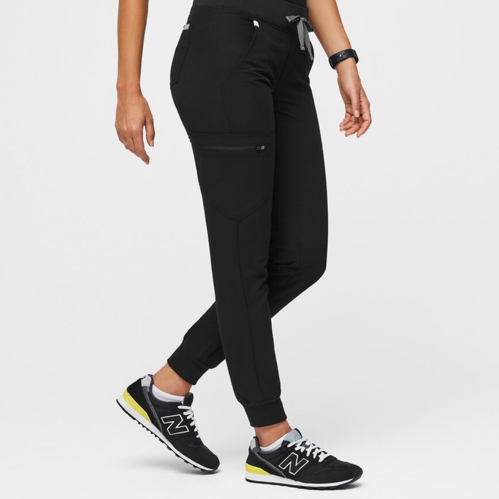 FIGS Women’s Zamora Joggers XS Petite BLACK
